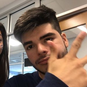 Meet your Posher, Andres